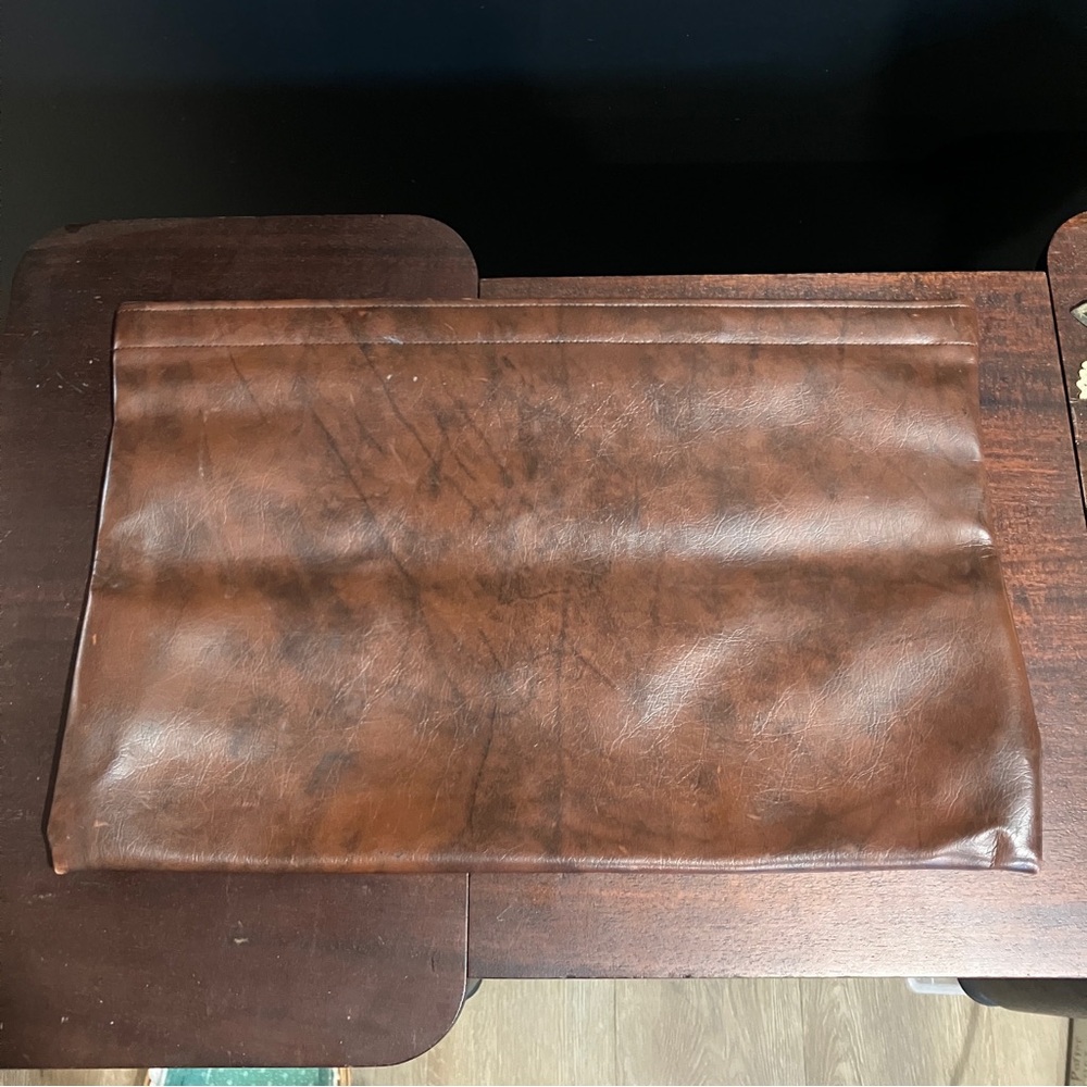 Vintage Hazel USA Large Leather Document Holder / Portfolio Spring Open Closure